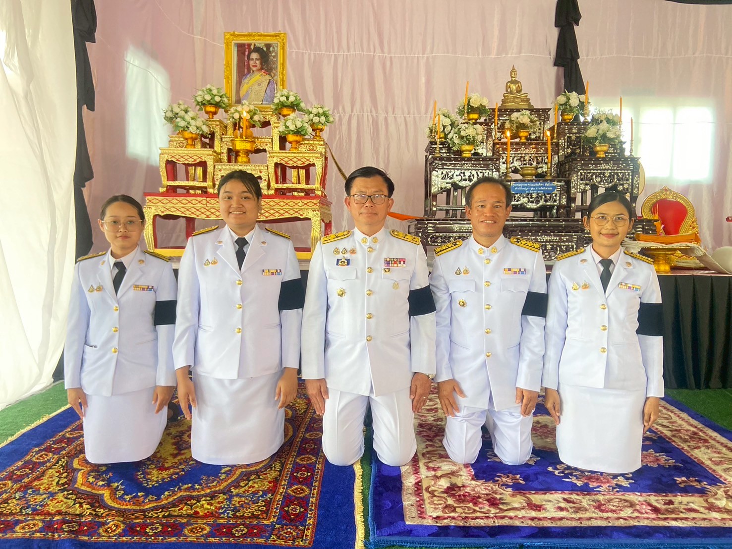 สพอ.ซับใหญ่ ร่วมพิธีสวดพระอภิธรรมถวายเป็นพระราชกุศลแด่สมเด็จพระนางเจ้าสิริกิติ์ พระบรมราชินีนาถ พระบรมราชชนนีพันปีหลวง เสด็จสวรรคต ครบ ๕๐ วัน (ปัญญาสมวาร)