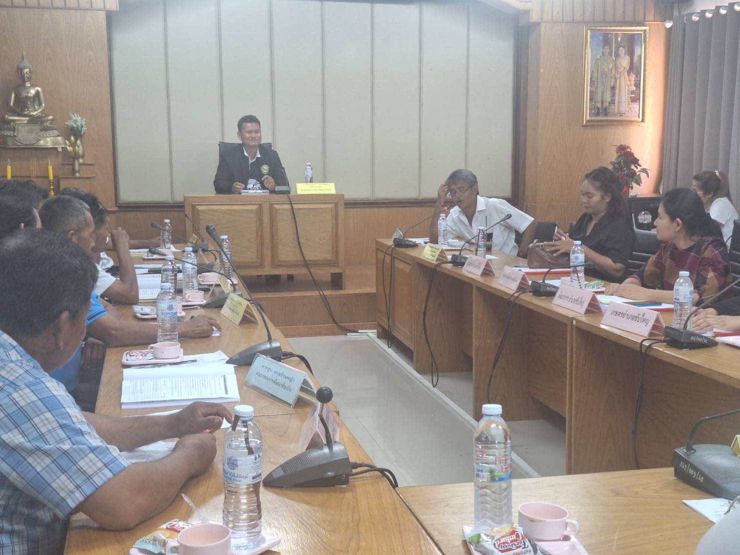 สพอ.ซับใหญ่ เข้าร่วมประชุมเพื่อรับทราบผลการติดตามและประเมินผลแผนพัฒนาองค์การบริหารส่วนตำบลท่ากูบ