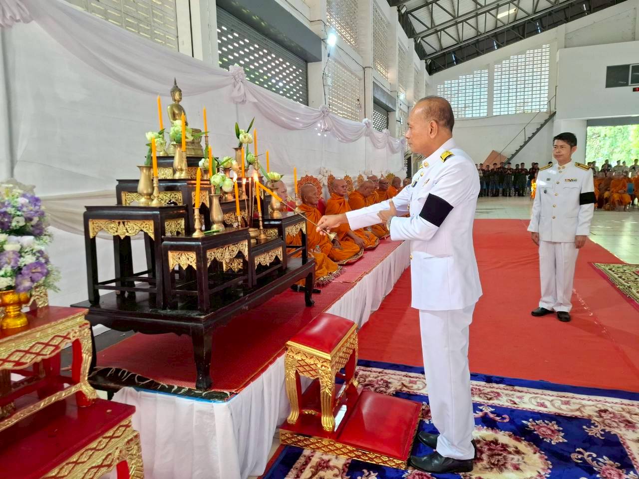 สพอ.ซับใหญ่ ร่วมพิธีทำบุญตักบาตรถวายพระราชกุศล กิจกรรมเฉลิมพระเกียรติเนื่องในโอกาสพระราชพิธีมหามงคลเฉลิมพระชนมพรรษา ๔ รอบ สมเด็จพระนางเจ้าฯ พระบรมราชินี ๓ มิถุนายน ๒๕๖๙