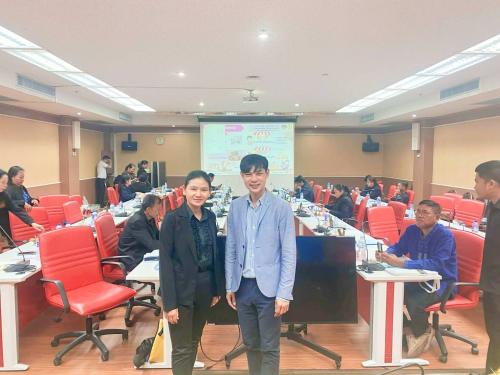 นักวิชาการพัฒนาชุมชนและกลุ่มเป้าหมาย