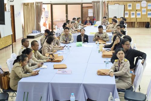 การแบ่งกลุ่มทำกิจกรรมในการประชุมเชิงปฏิบัติการสร้างวิทยากรกระบวนการส่งเสริมการมีส่วนร่วมของผู้แทนภาคประชาชนในการต่อต้านการทุจริตและประพฤติมิชอบ