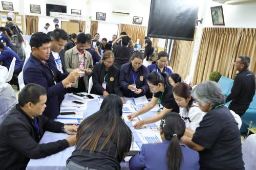 โครงการเสริมสร้างศักยภาพกลไกการขับเคลื่อนงานทุนชุมชน กิจกรรมที่ ๒.๑ ประชุมเพิ่มศักยภาพกลไกการขับเคลื่อนงานทุนชุมชนตามหลักธรรมาภิบาล และการพัฒนาเศรษฐกิจระดับฐานราก รุ่นที่ ๒ (วันที่ ๒)