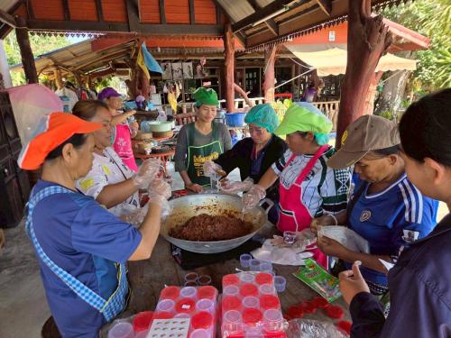 กลุ่มน้ำพริกเผาบ้านซับเจริญสุข