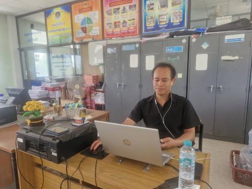 ร่วมรับฟังกิจกรรม “พัฒนา On Air” หัวข้อ “KM Inside: จากงานประจำ สู่นวัตกรรมความรู้” ผ่านระบบ Cisco WebEx Meeting