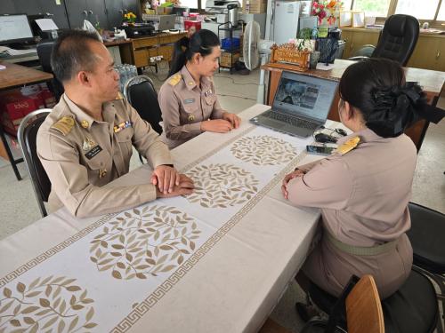 สพอ.ซับใหญ่ ร่วมรับฟังการประชุมกรมการพัฒนาชุมชน ครั้งที่ ๔/๒๕๖๙ และรับมอบนโยบายของรัฐมนตรีช่วยว่าการกระทรวงมหาดไทย