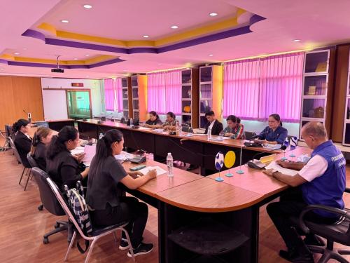 สพอ.ซับใหญ่ จัดประชุมคณะอนุกรรมการกลั่นกรองและติดตามการดำเนินงานกองทุนพัฒนาบทบาทสตรีอำเภอ (อกส.อ.) อำเภอซับใหญ่ จังหวัดชัยภูมิ ครั้งที่ ๕/๒๕๖๙