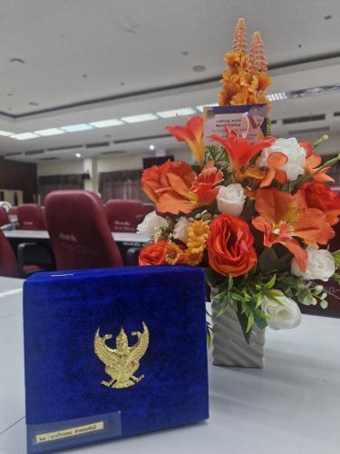 พิธีรับพระราชทานเครื่องราชอิสริยาภรณ์ ชั้นสายสะพาย ประจำปี ๒๕๖๘