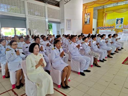 พิธีทำบุญตักบาตรถวายพระราชกุศล กิจกรรมเฉลิมพระเกียรติเนื่องในโอกาสพระราชพิธีมหามงคลเฉลิมพระชนมพรรษา ๔ รอบ สมเด็จพระนางเจ้าฯ พระบรมราชินี ๓ มิถุนายน ๒๕๖๙
