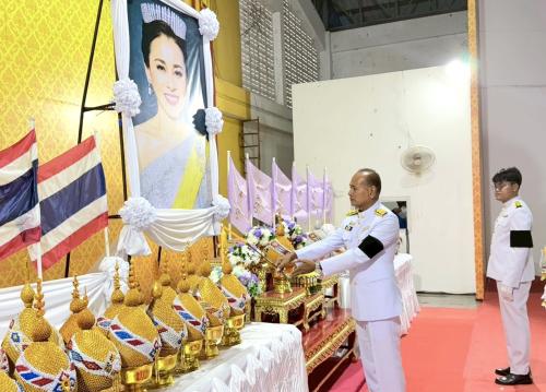 พิธีถวายเครื่องราชสักการะและวางพานพุ่ม และพิธีจุดเทียนถวายพระพรชัยมงคล กิจกรรมเฉลิมพระเกียรติเนื่องในโอกาสพระราชพิธีมหามงคลเฉลิมพระชนมพรรษา ๔ รอบ สมเด็จพระนางเจ้าฯ พระบรมราชินี ๓ มิถุนายน ๒๕๖๙