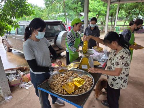 การทำแคบหมู