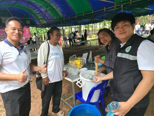 สพอ.ซับใหญ่ สาธิตการทำน้ำยาล้างจาน