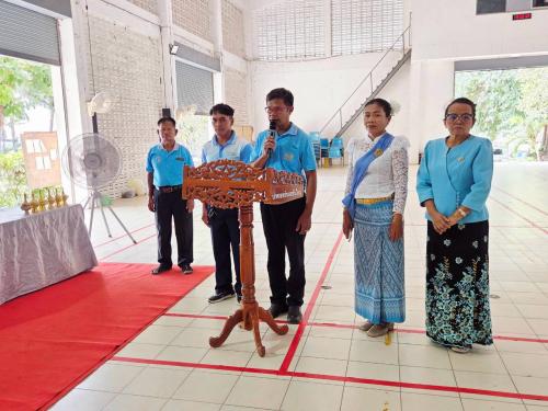 ประธานเครือข่ายกองทุนแม่ของแผ่นดินอำเภอซับใหญ่ กล่าวรายงาน