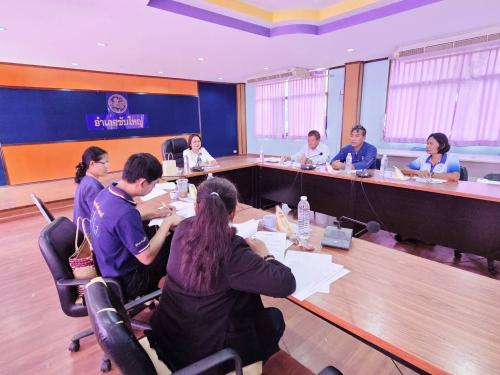 ประชุมผู้นำอาสาพัฒนาชุมชน (ผู้นำ อช.) ประจำไตรมาส ๑/๒๕๗๐