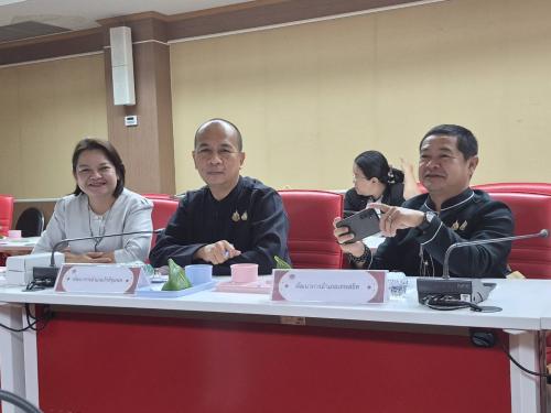 สพอ.ซับใหญ่ ร่วมรับฟังการประชุมชี้แจงแนวทางการตรวจติดตามผลการปฏิบัติราชการ ประจำเดือน ตุลาคม ๒๕๖๙ ผ่านระบบ Zoom Cloud Meeting